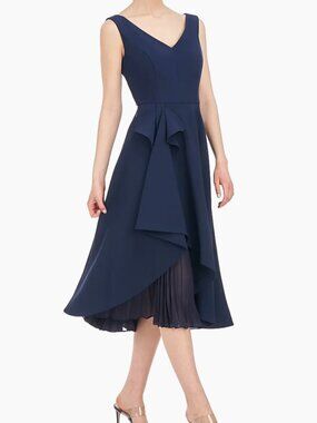 Kay Unger Size 10 Navy dress new with tags